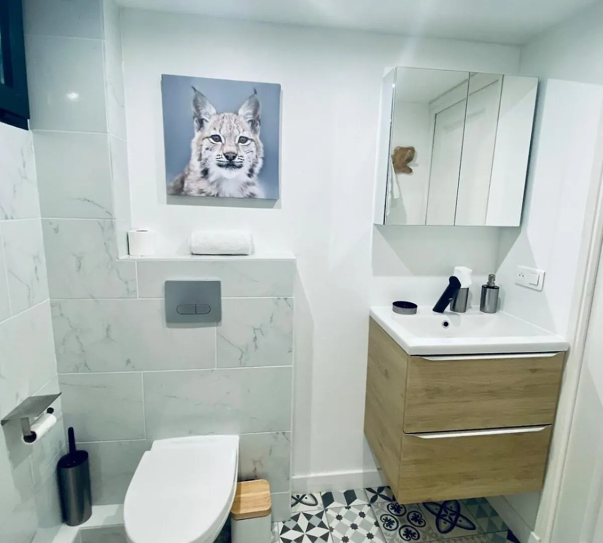 Ici, Dort Un Gorille Appartement Planay 0*,